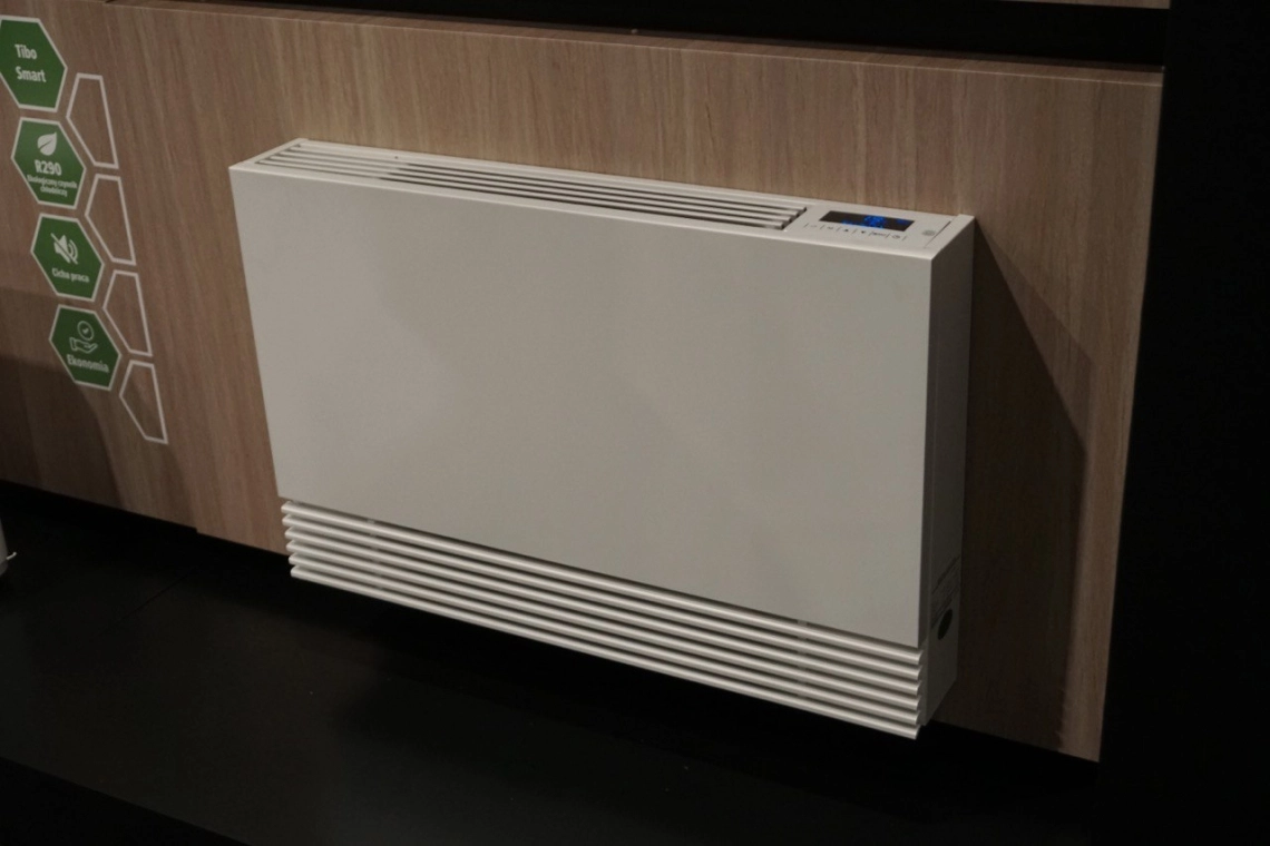 De stand van Mycond op de Warsaw HVAC Expo 2023 met geavanceerde HVAC-oplossingen.