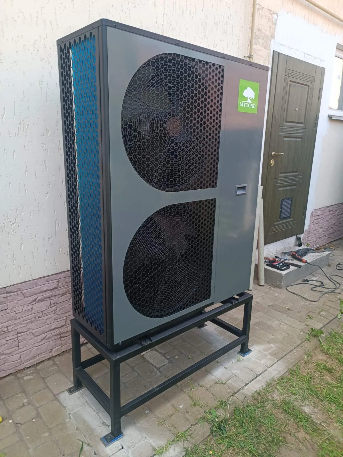 Gezinswoning met Mycond Warmtepomp BeeThermic
