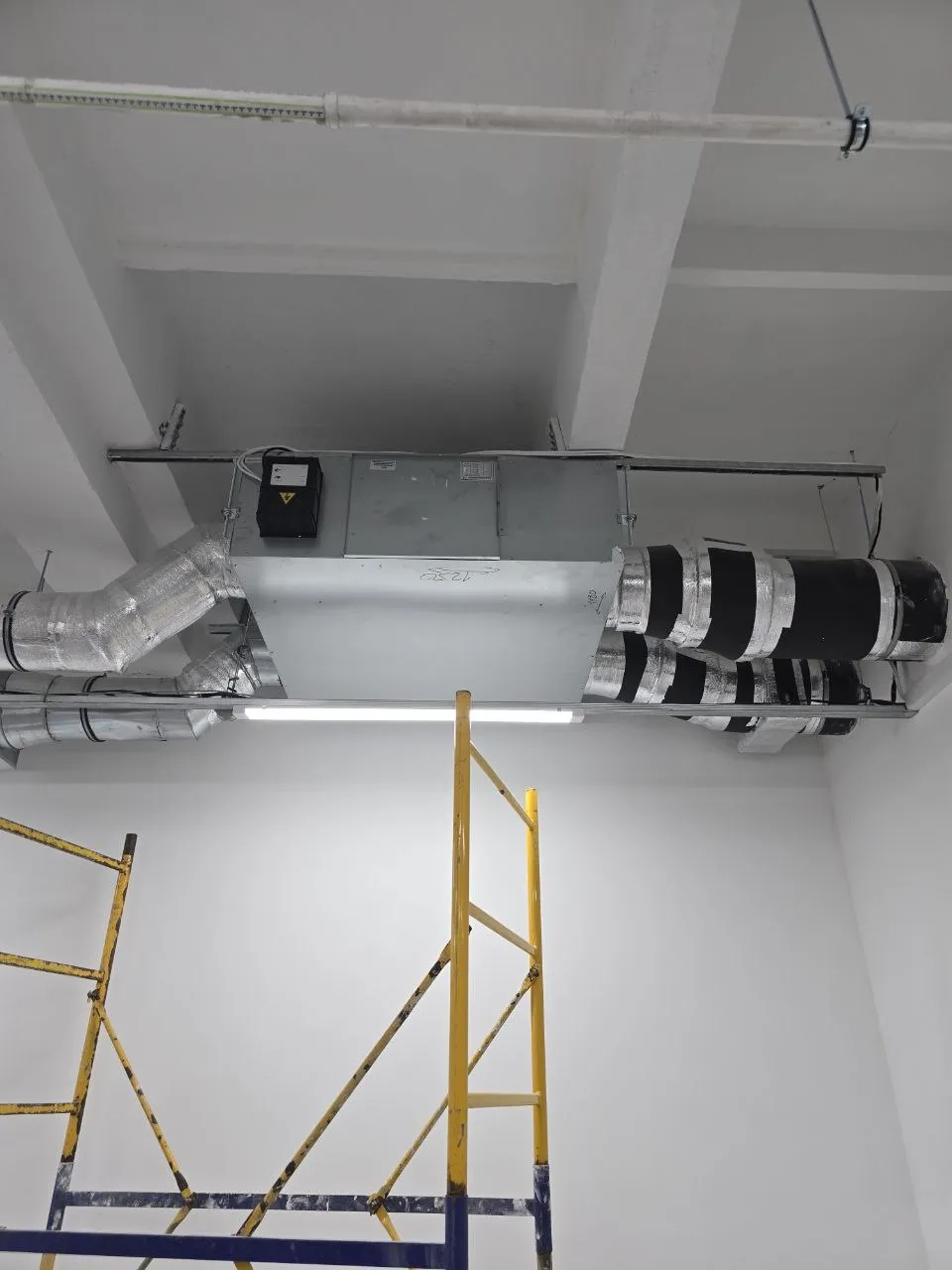 Winkelcentrum met Mycond Energieterugwinning ventilatie-units MVS