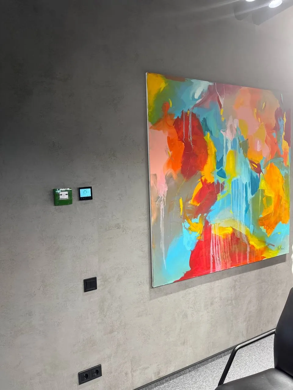 Tentoonstellingshal met Mycond Thermostaat