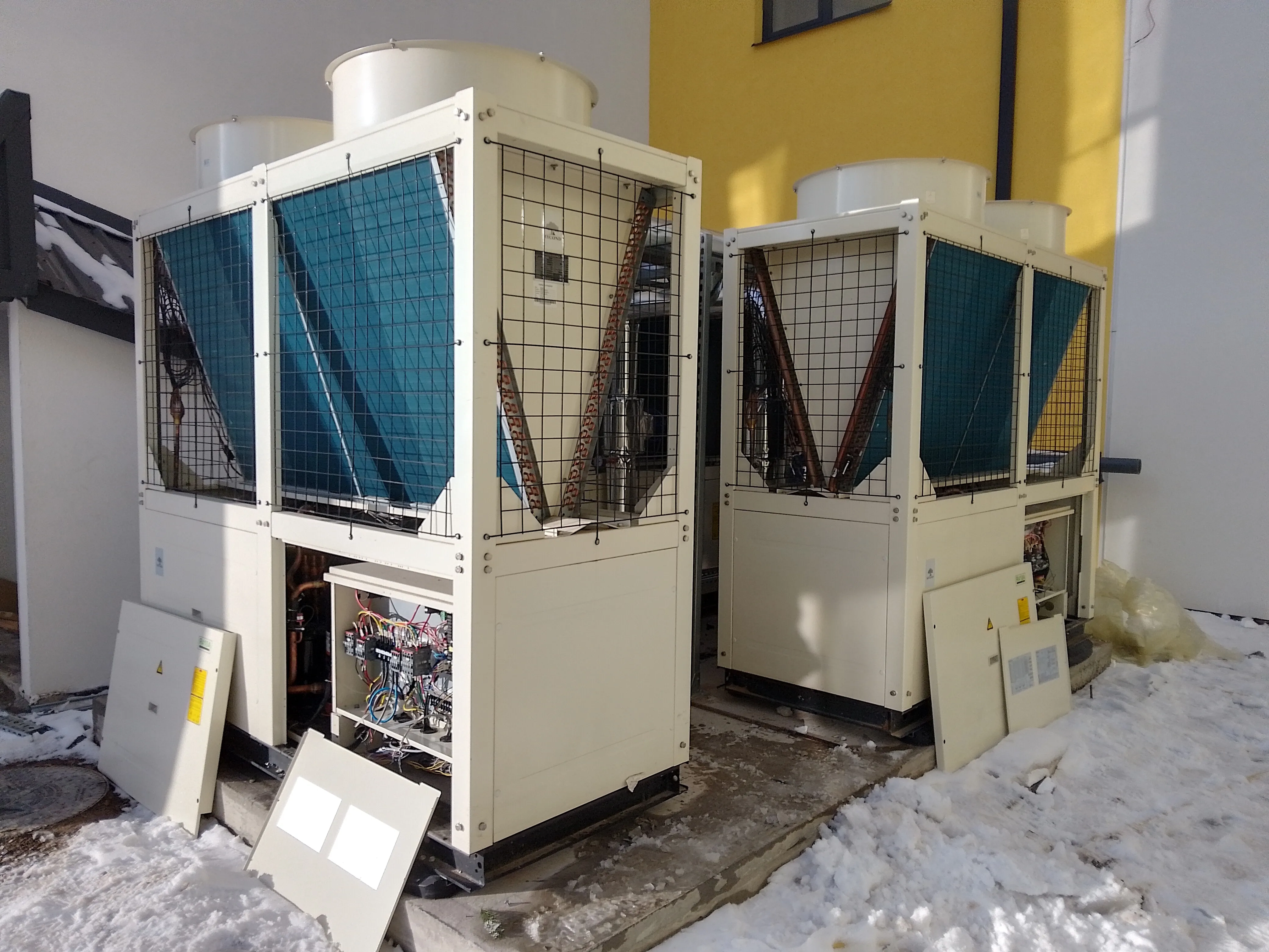 Commercieel retailklimaatsysteem aangedreven door Mycond Modulaire Warmtepomp
