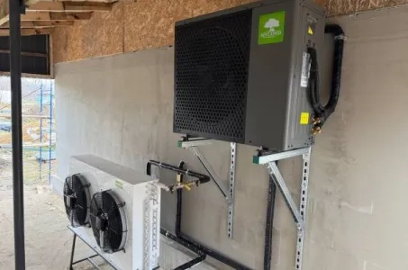 Voorstedelijke woning met Mycond Split warmtepompen BeeHeat-serie