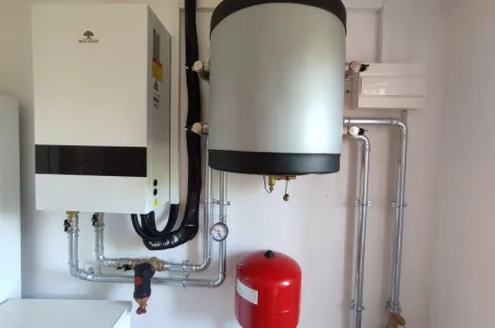 Villa met Mycond Split warmtepompen BeeHeat MHS-N14BH/MHS-U14BH